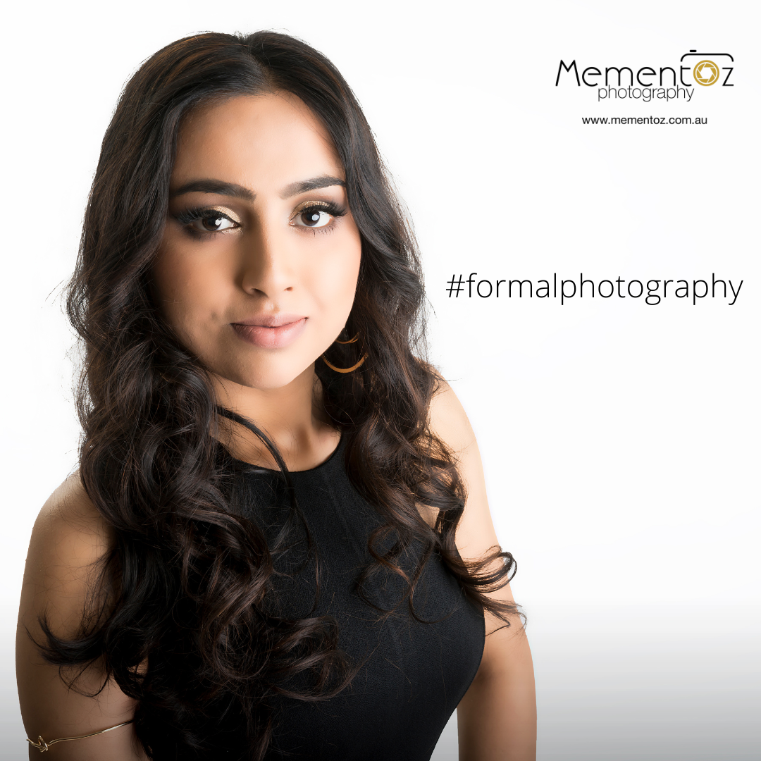 Kapil Mehta, from MementOz Photography skilled in taking Formal Photography for all the students who are graduated from schools